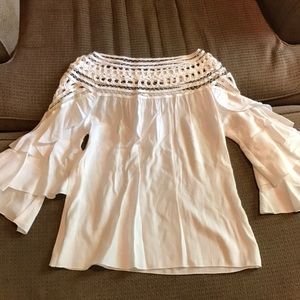 Esley white bell sleeve